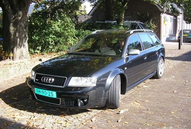 Audi RS6 Avant C5