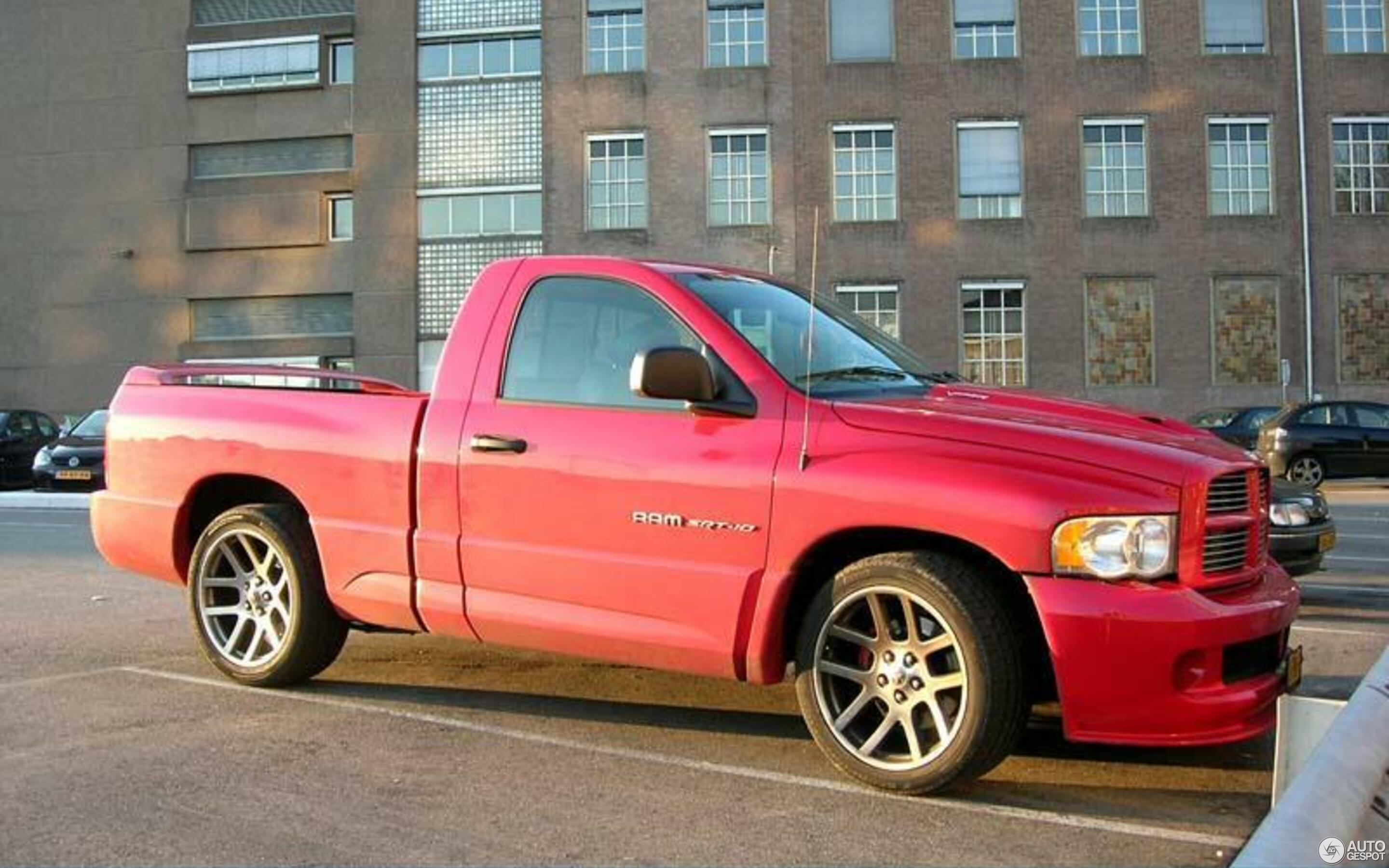 Dodge RAM SRT-10