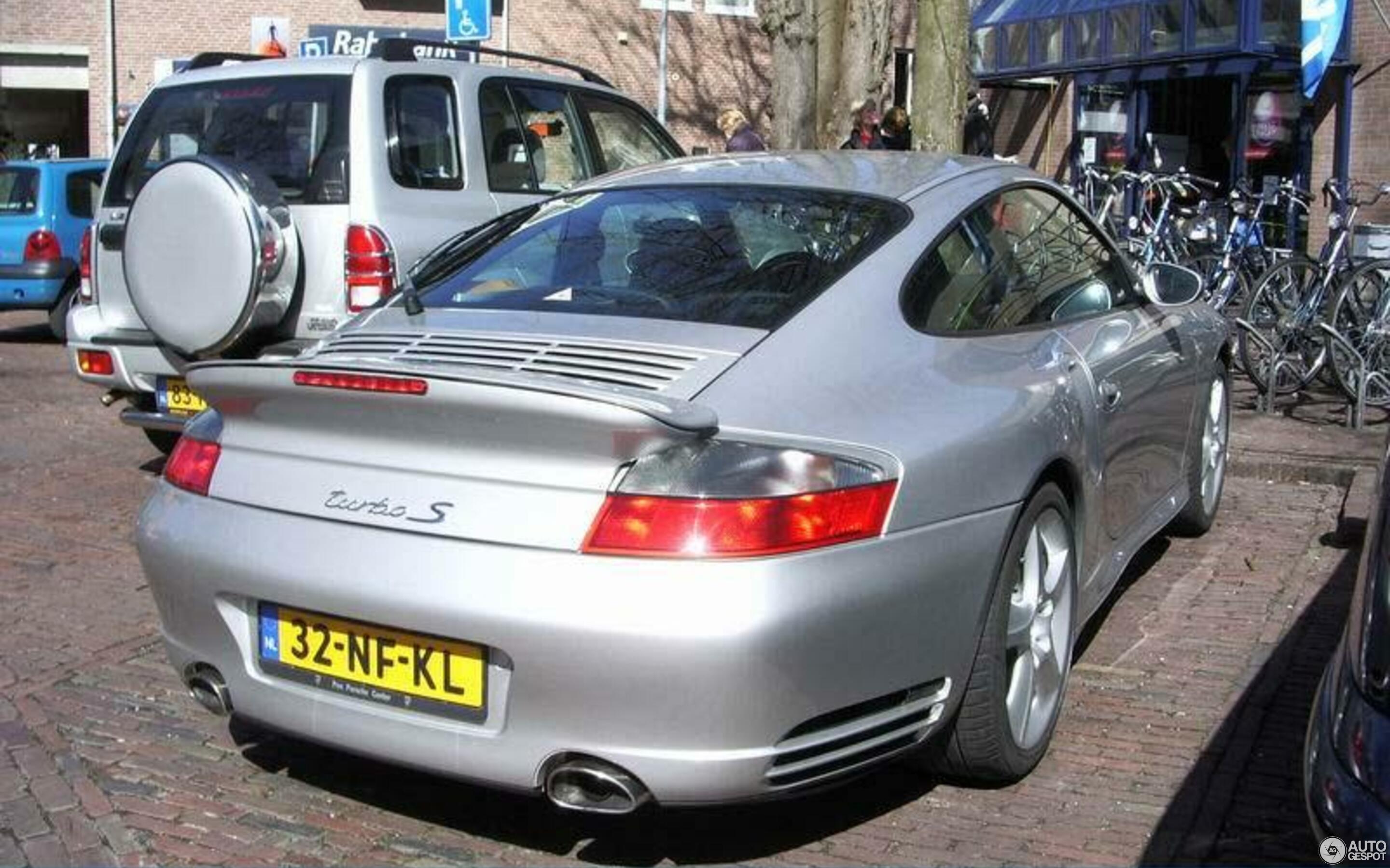 Porsche 996 Turbo