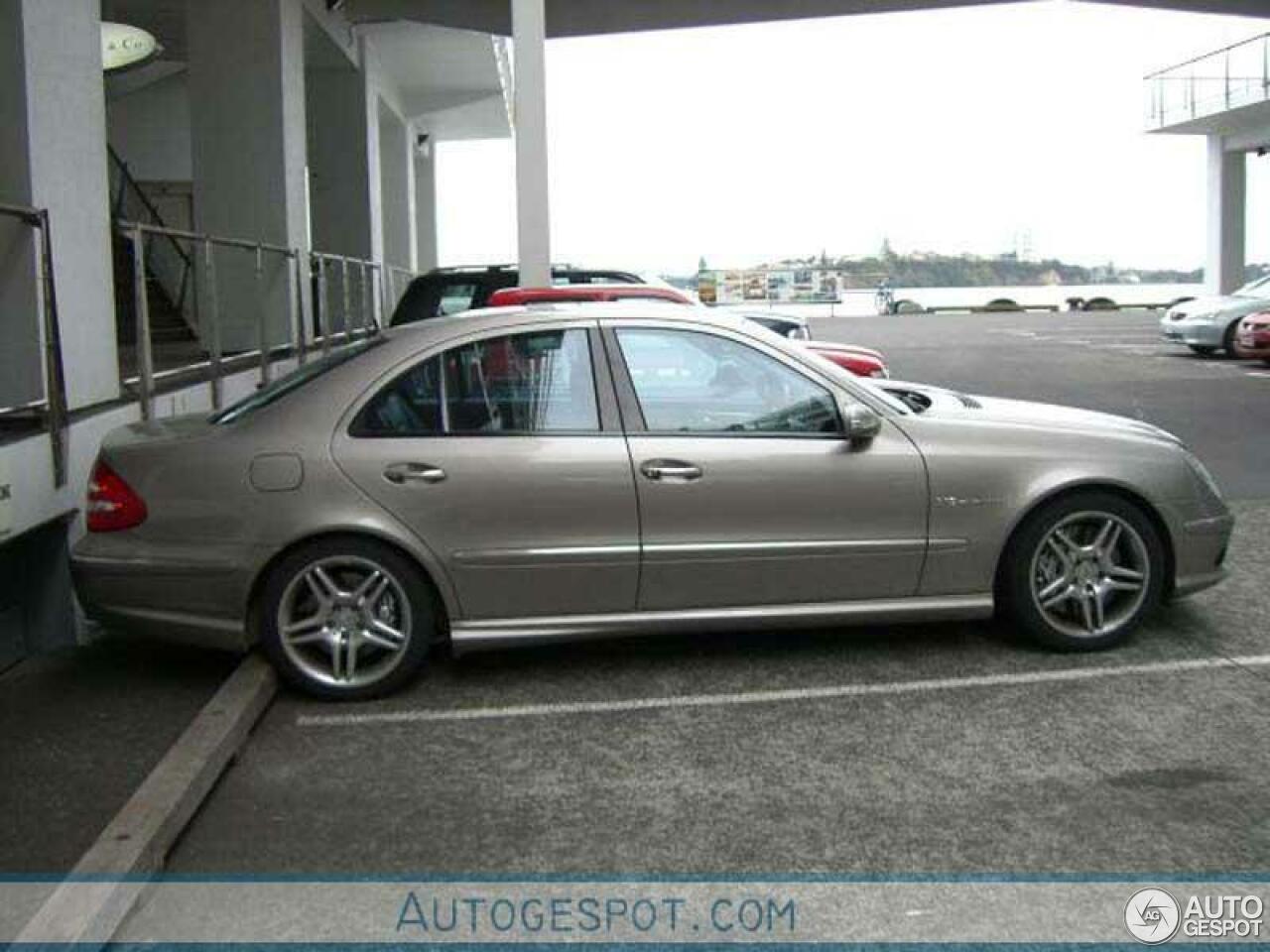 Mercedes-Benz E 55 AMG