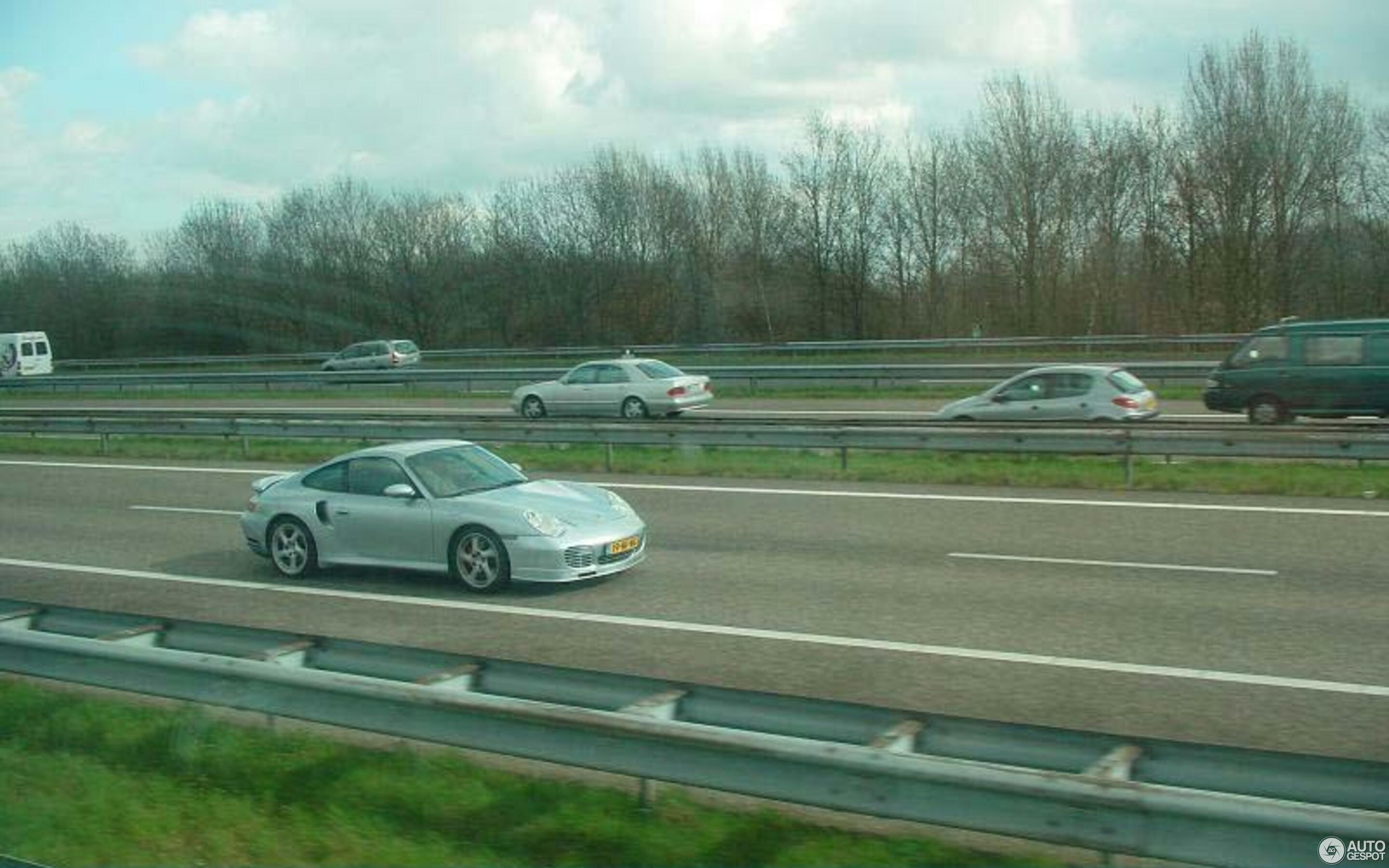 Porsche 996 Turbo