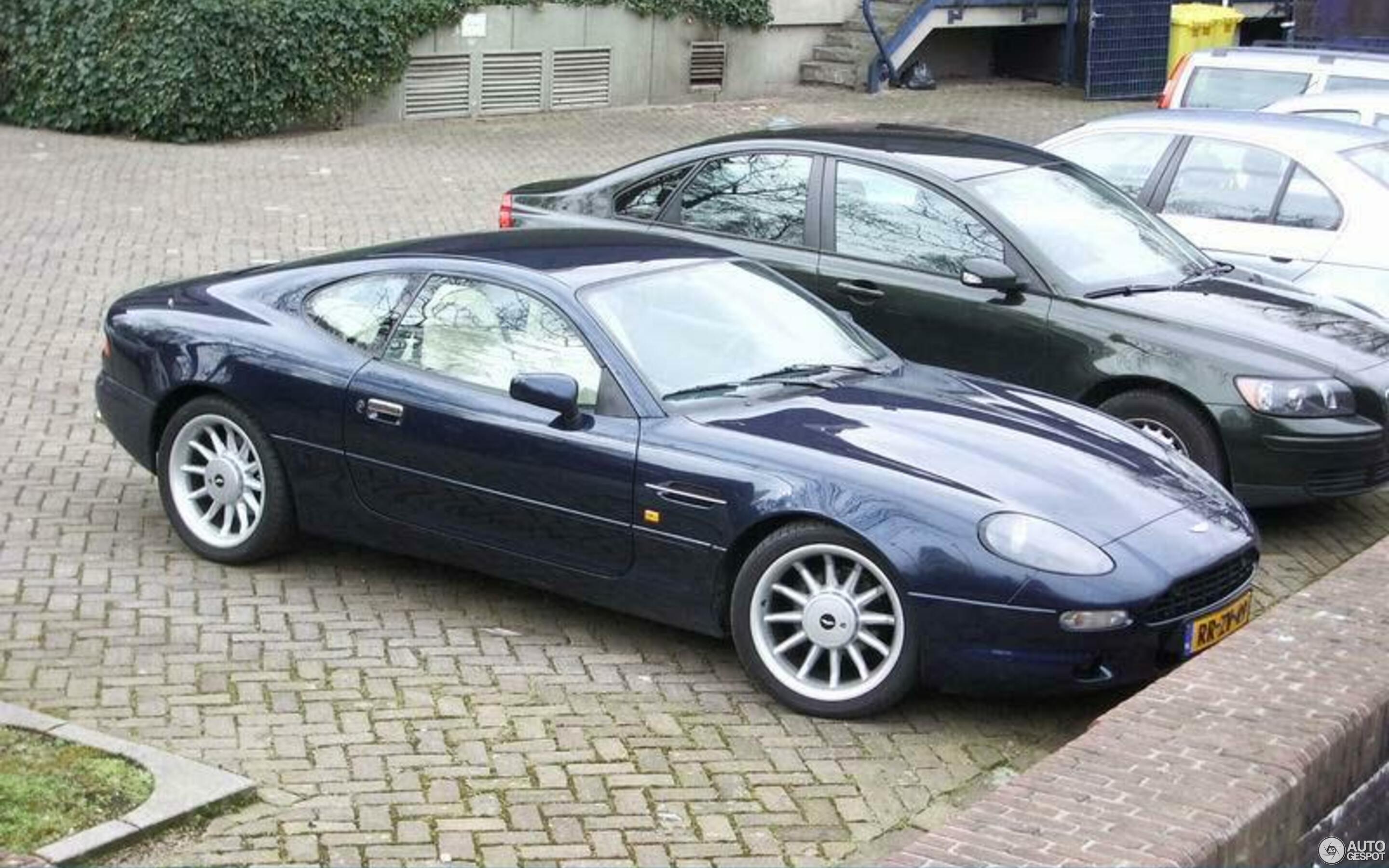 Aston Martin DB7