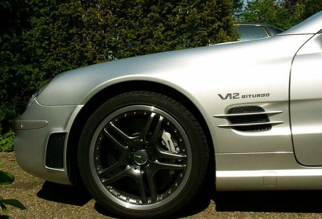 Mercedes-Benz SL 65 AMG R230