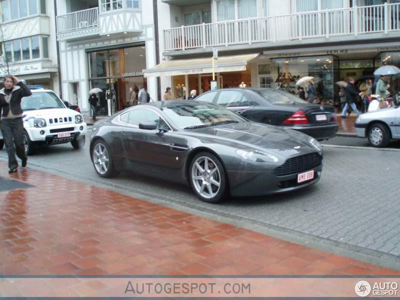 Aston Martin V8 Vantage