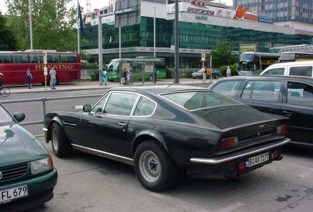 Aston Martin V8 Vantage 1977-1989