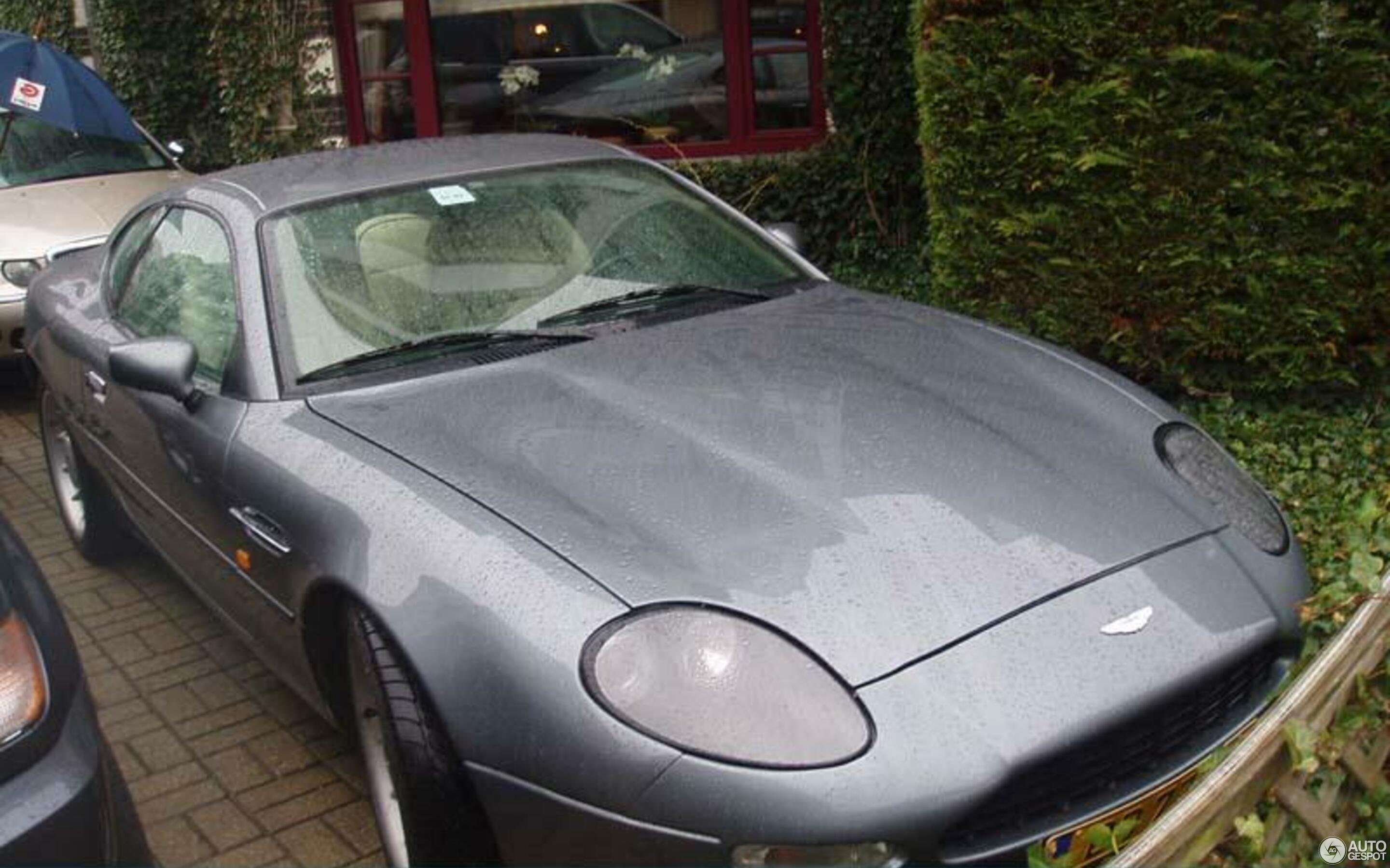 Aston Martin DB7