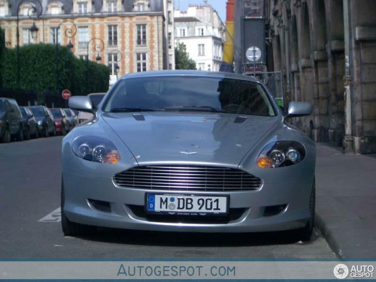 Aston Martin DB9