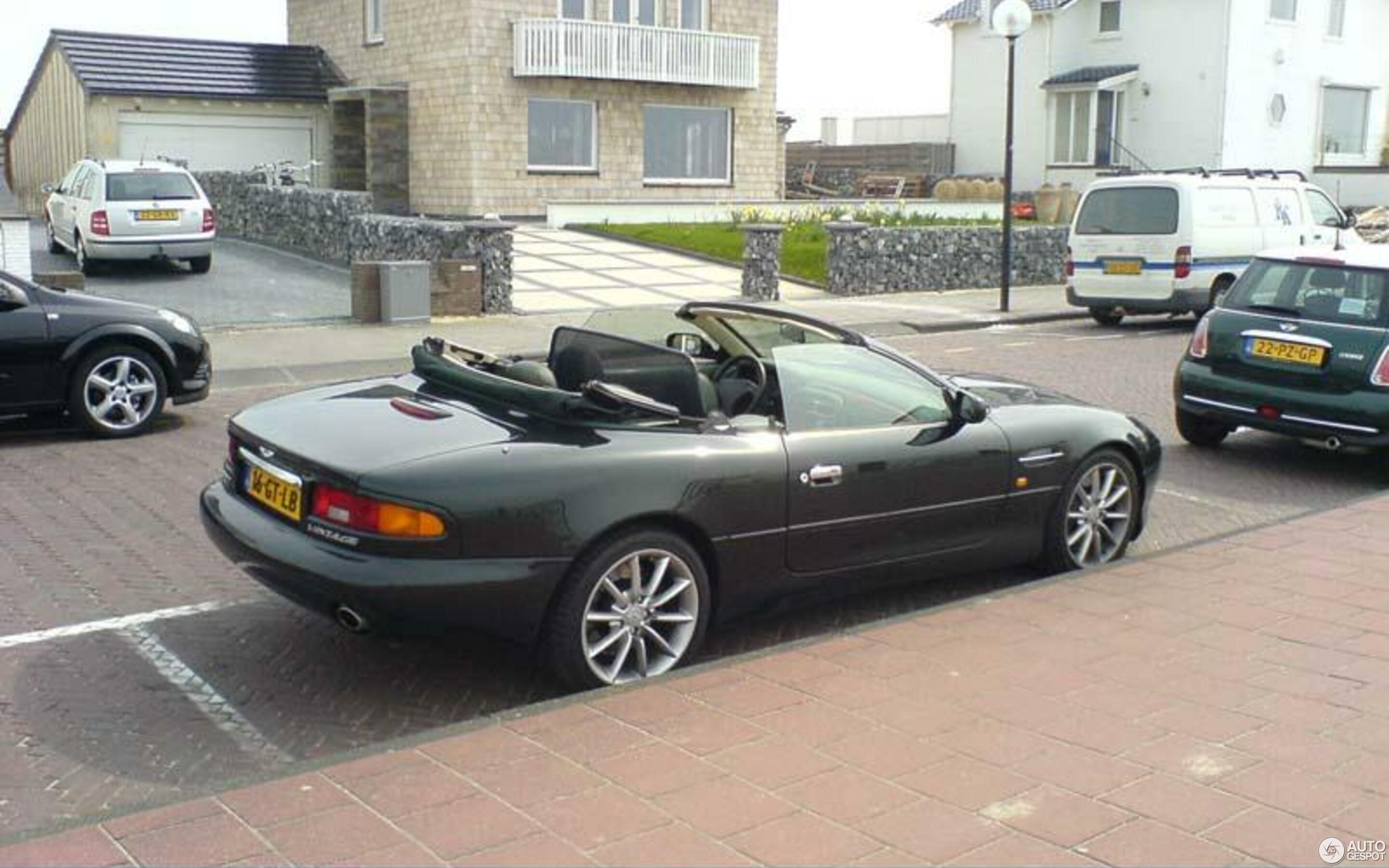 Aston Martin DB7 Vantage Volante