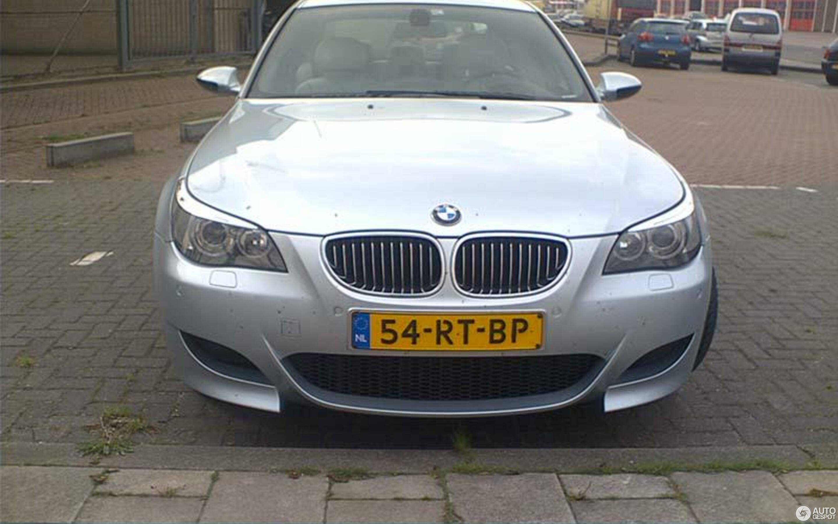 BMW M5 E60 2005