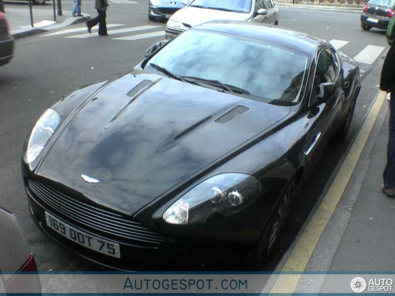 Aston Martin DB9