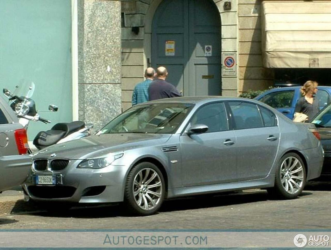 BMW M5 E60 2005