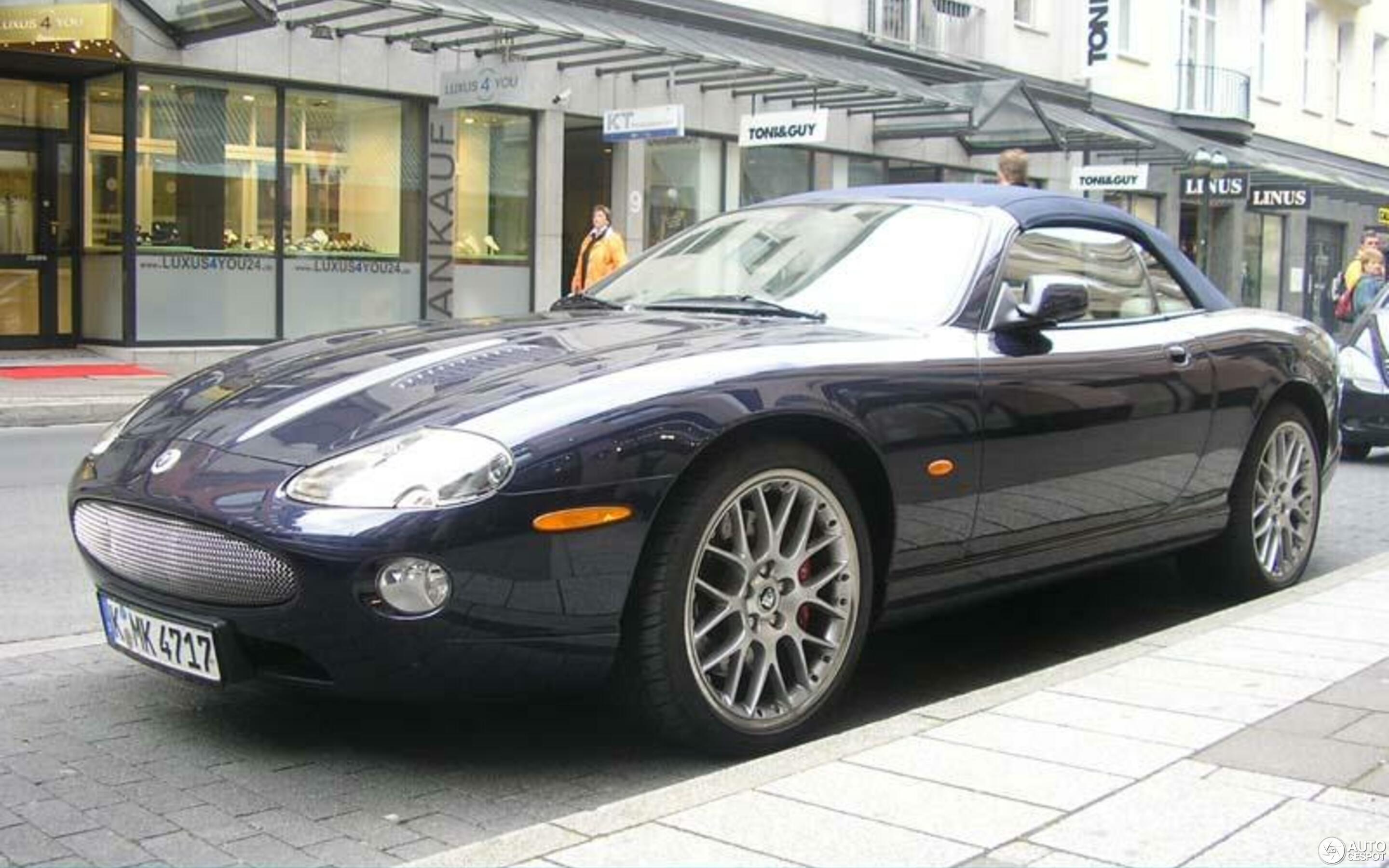 Jaguar XKR Convertible