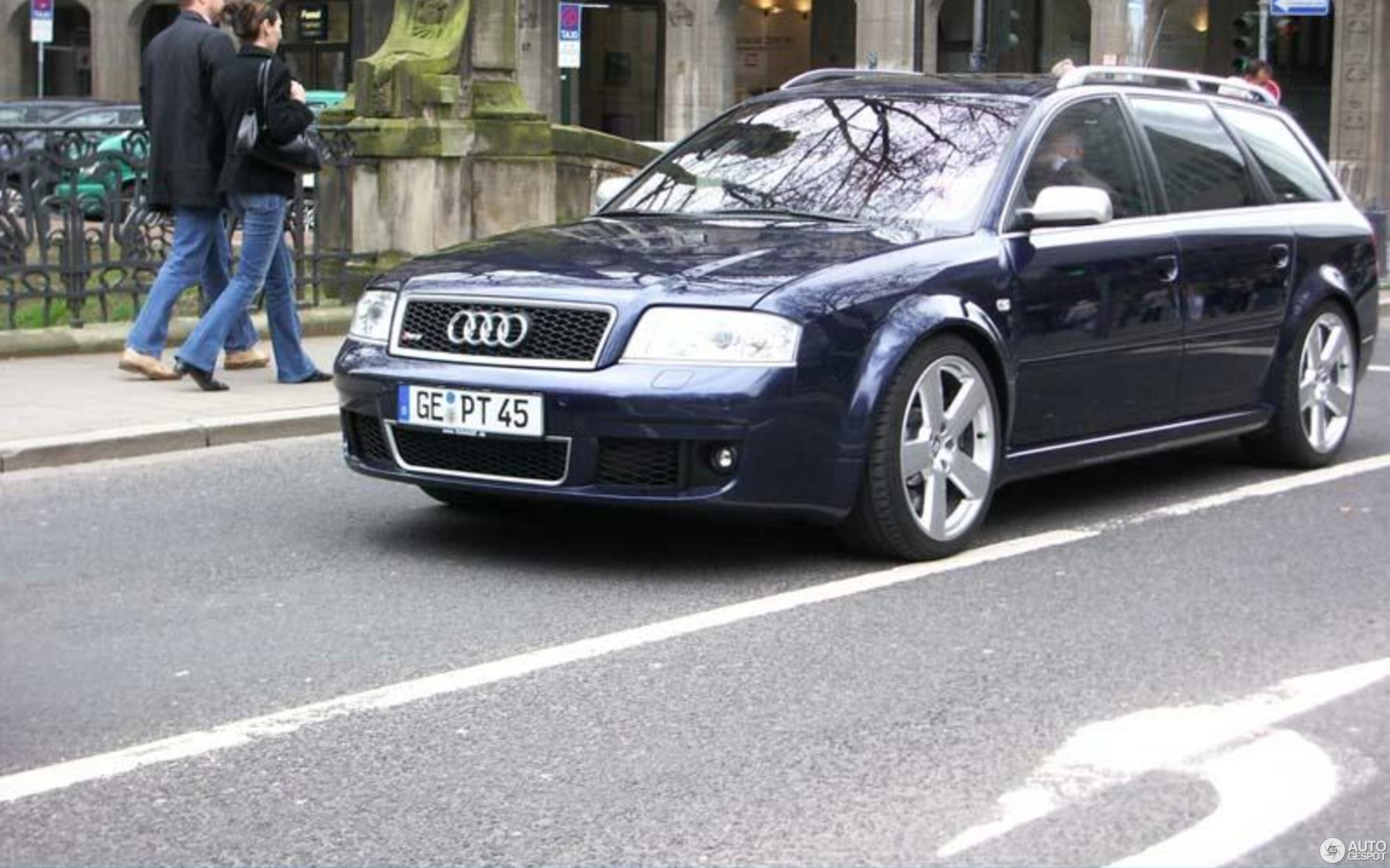 Audi RS6 Avant C5