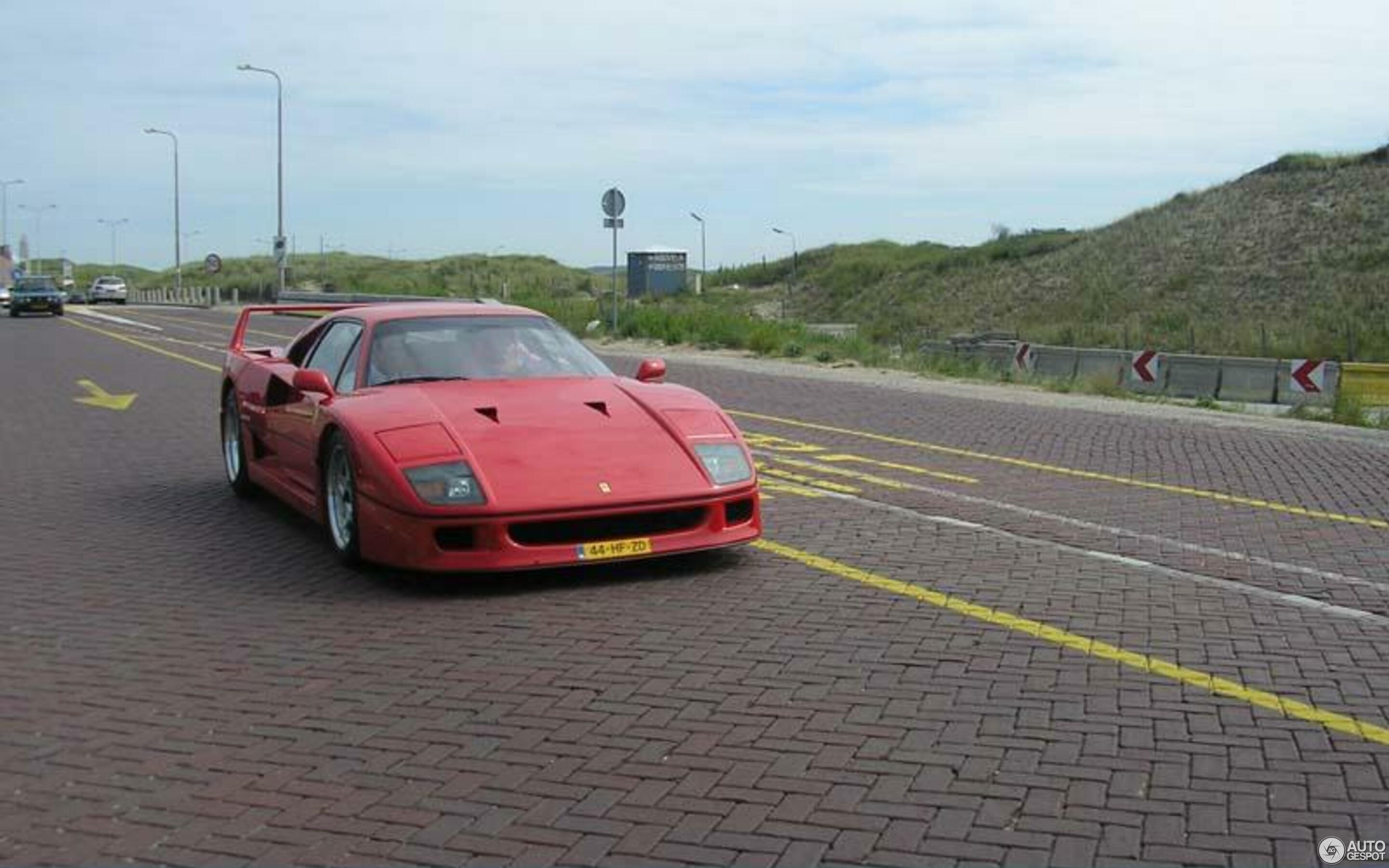 Ferrari F40