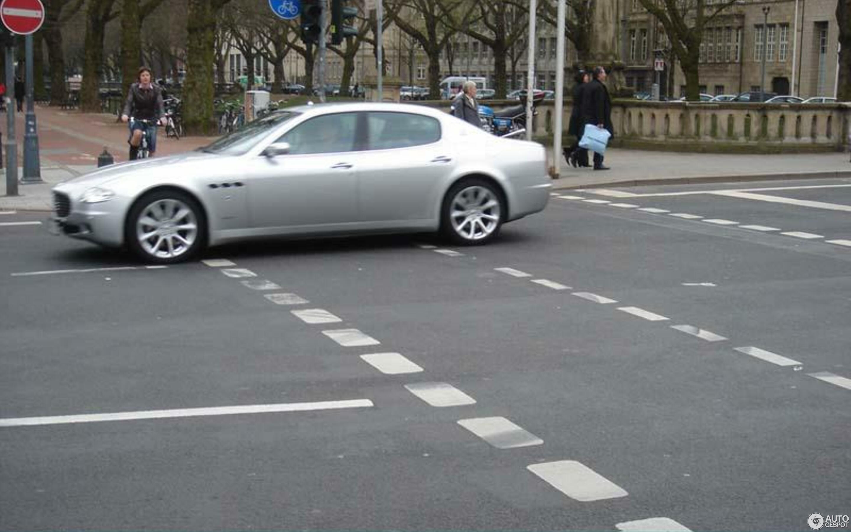 Maserati Quattroporte