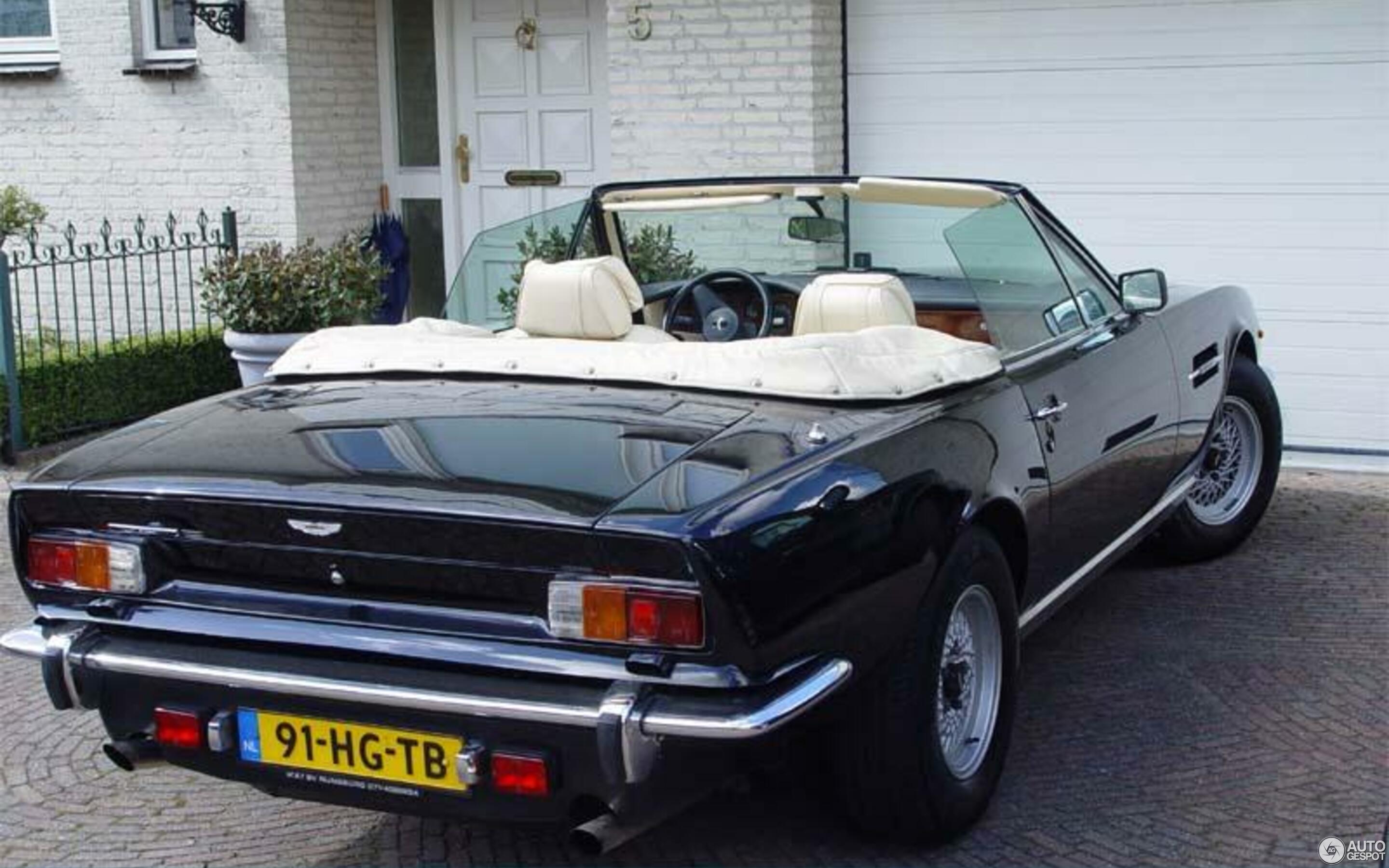 Aston Martin V8 Volante 1978-1990