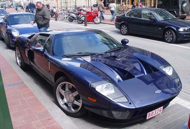 Ford GT