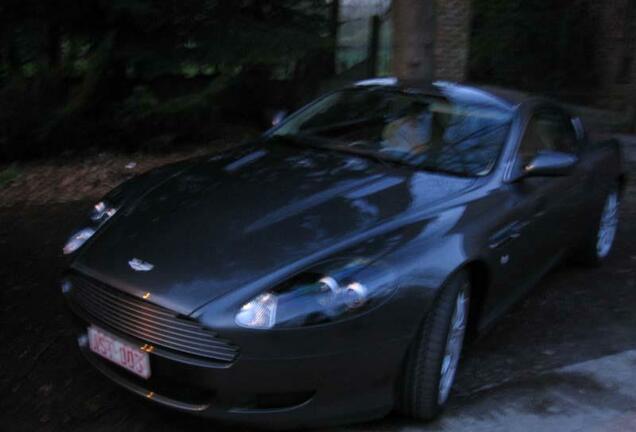 Aston Martin DB9