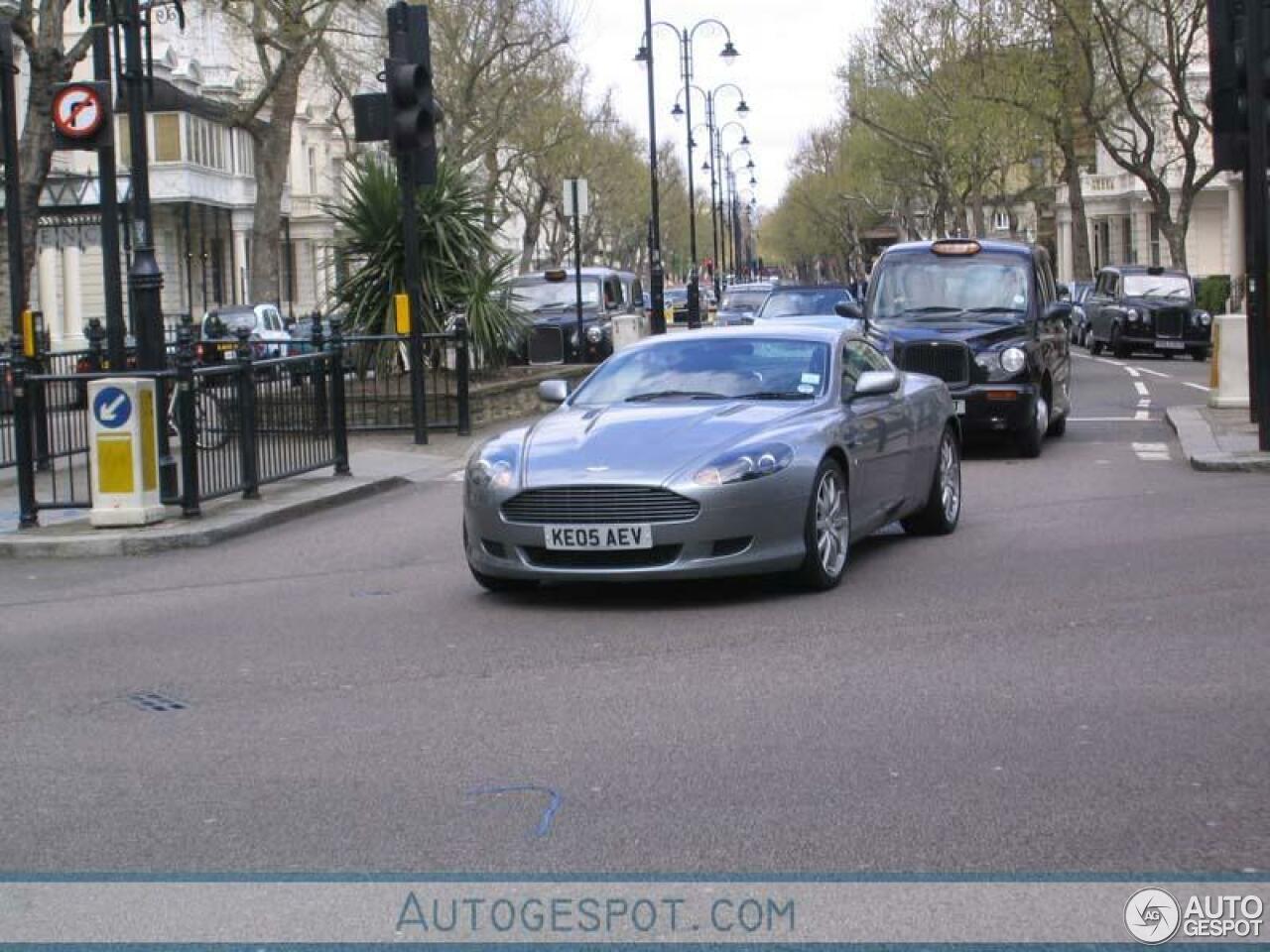 Aston Martin DB9