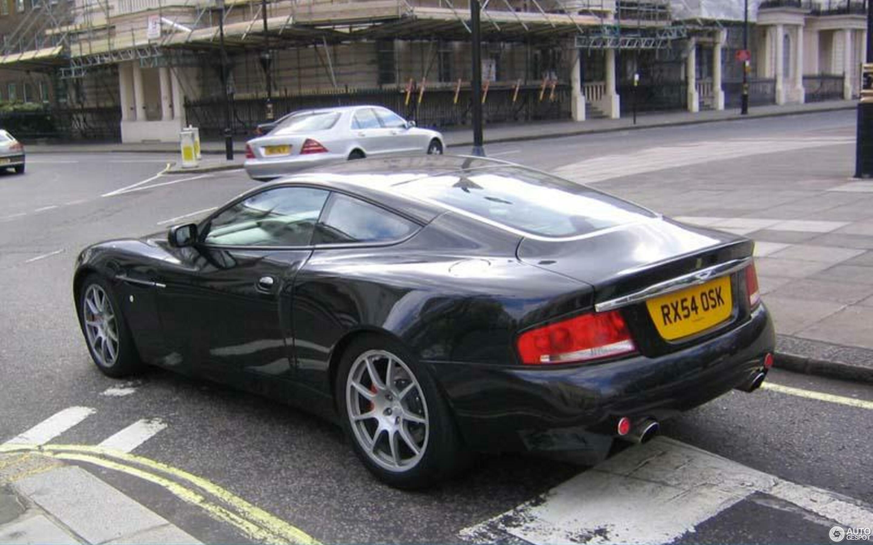 Aston Martin Vanquish