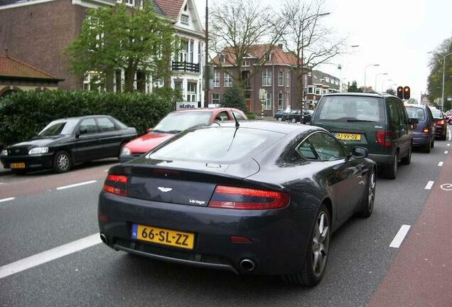 Aston Martin V8 Vantage