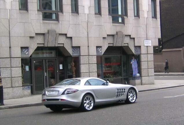 Mercedes-Benz SLR McLaren