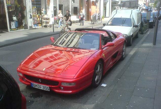 Ferrari F355 GTS