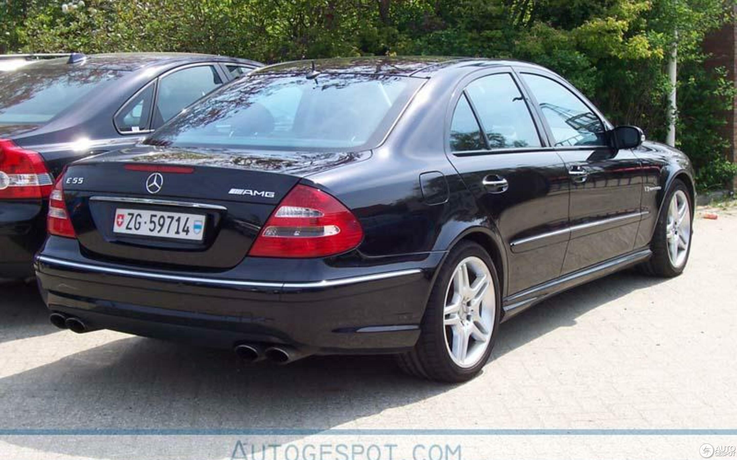 Mercedes-Benz E 55 AMG