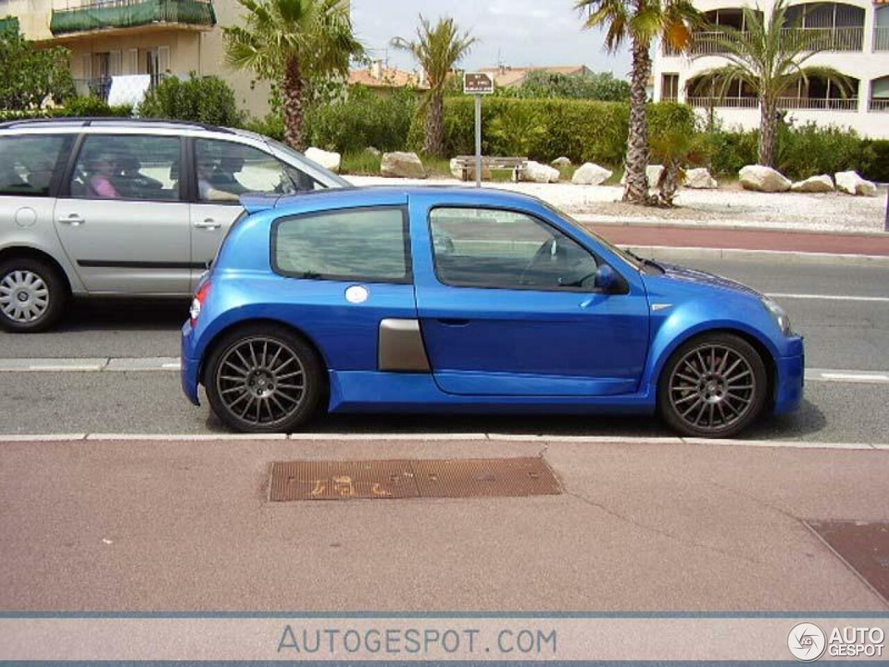 Renault Clio V6 Phase II