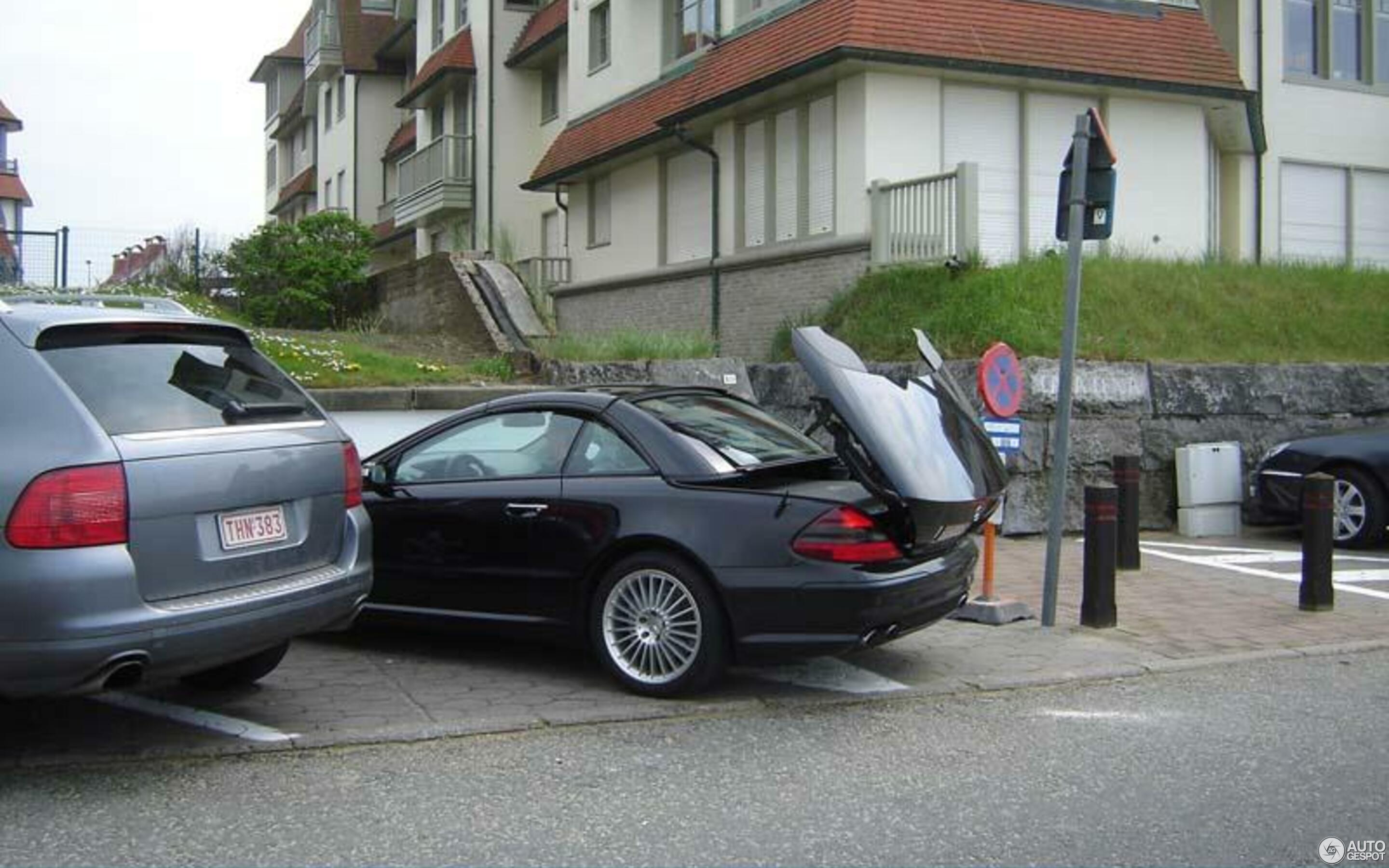 Mercedes-Benz SL 55 AMG R230