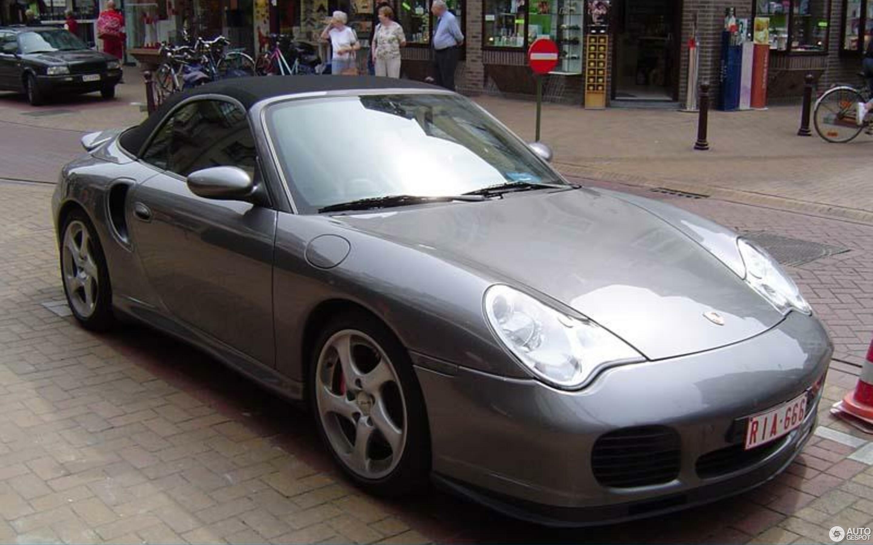 Porsche 996 Turbo Cabriolet