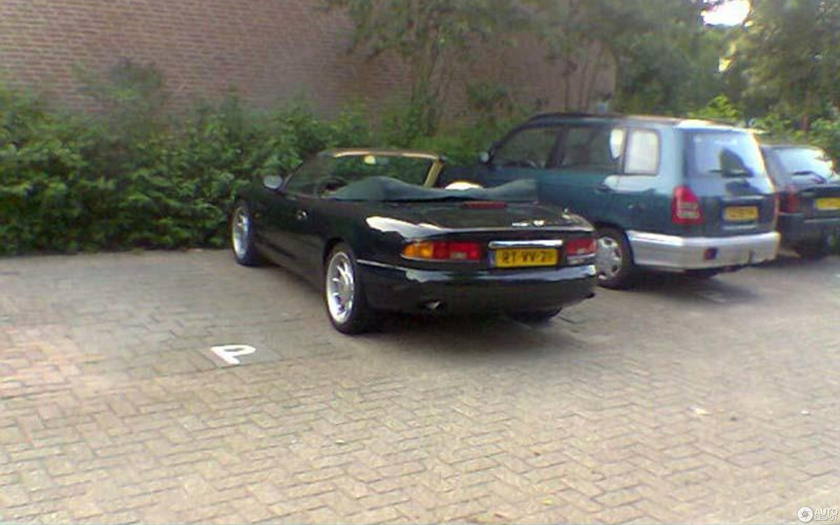 Aston Martin DB7 Volante