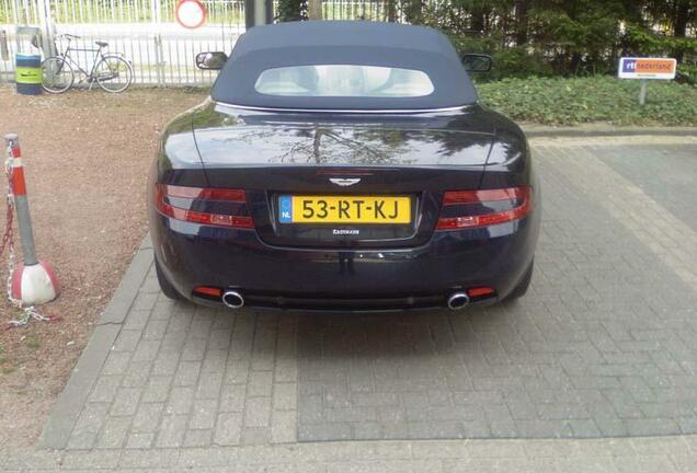 Aston Martin DB9 Volante