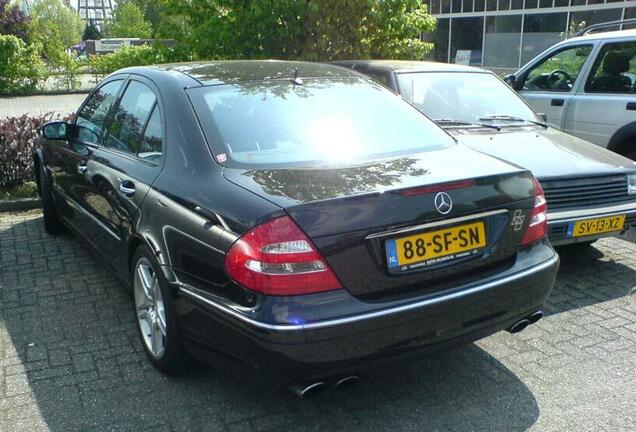 Mercedes-Benz E 55 AMG