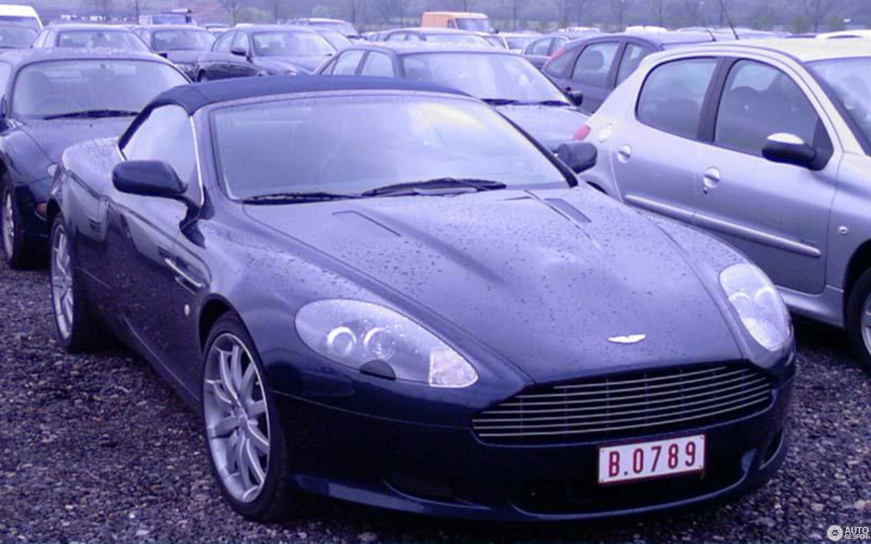 Aston Martin DB9 Volante