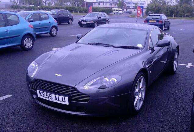 Aston Martin V8 Vantage