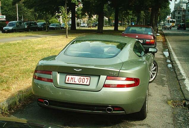 Aston Martin DB9