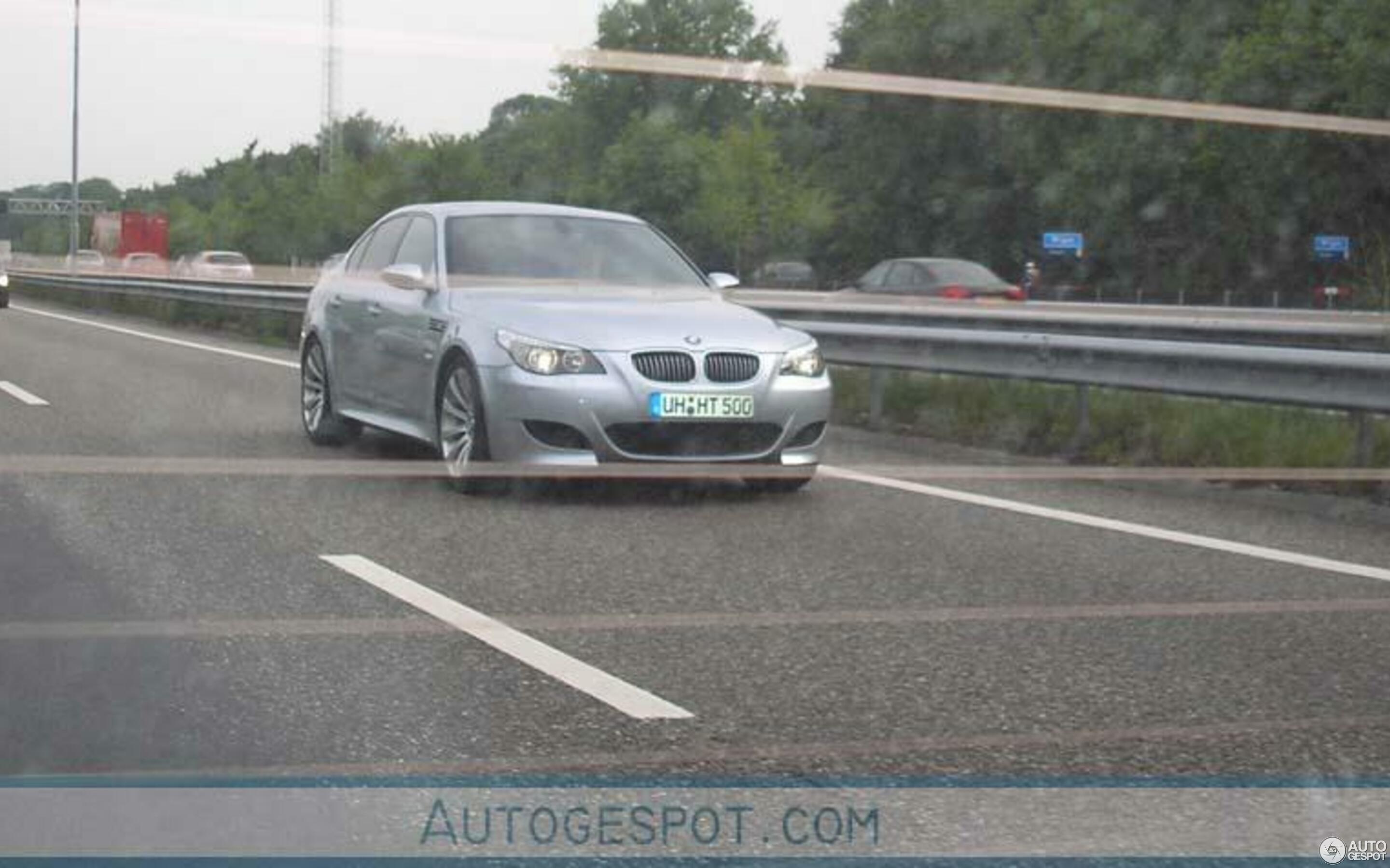 BMW M5 E60 2005