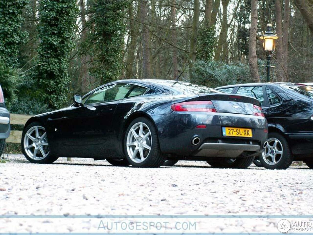 Aston Martin V8 Vantage