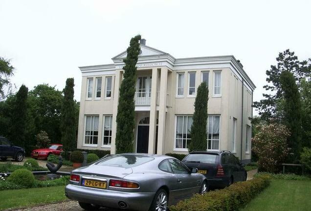 Aston Martin DB7 Vantage