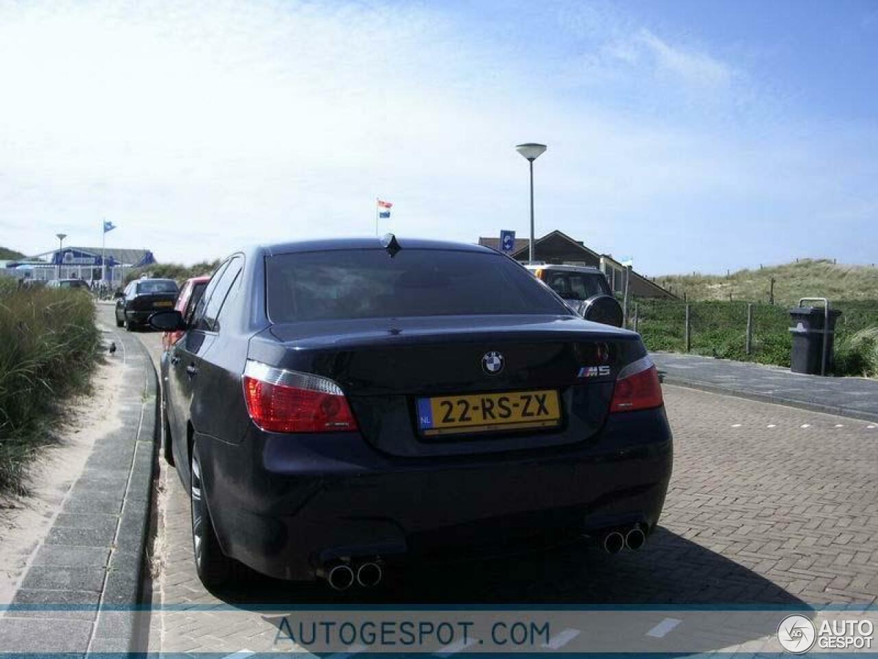 BMW M5 E60 2005