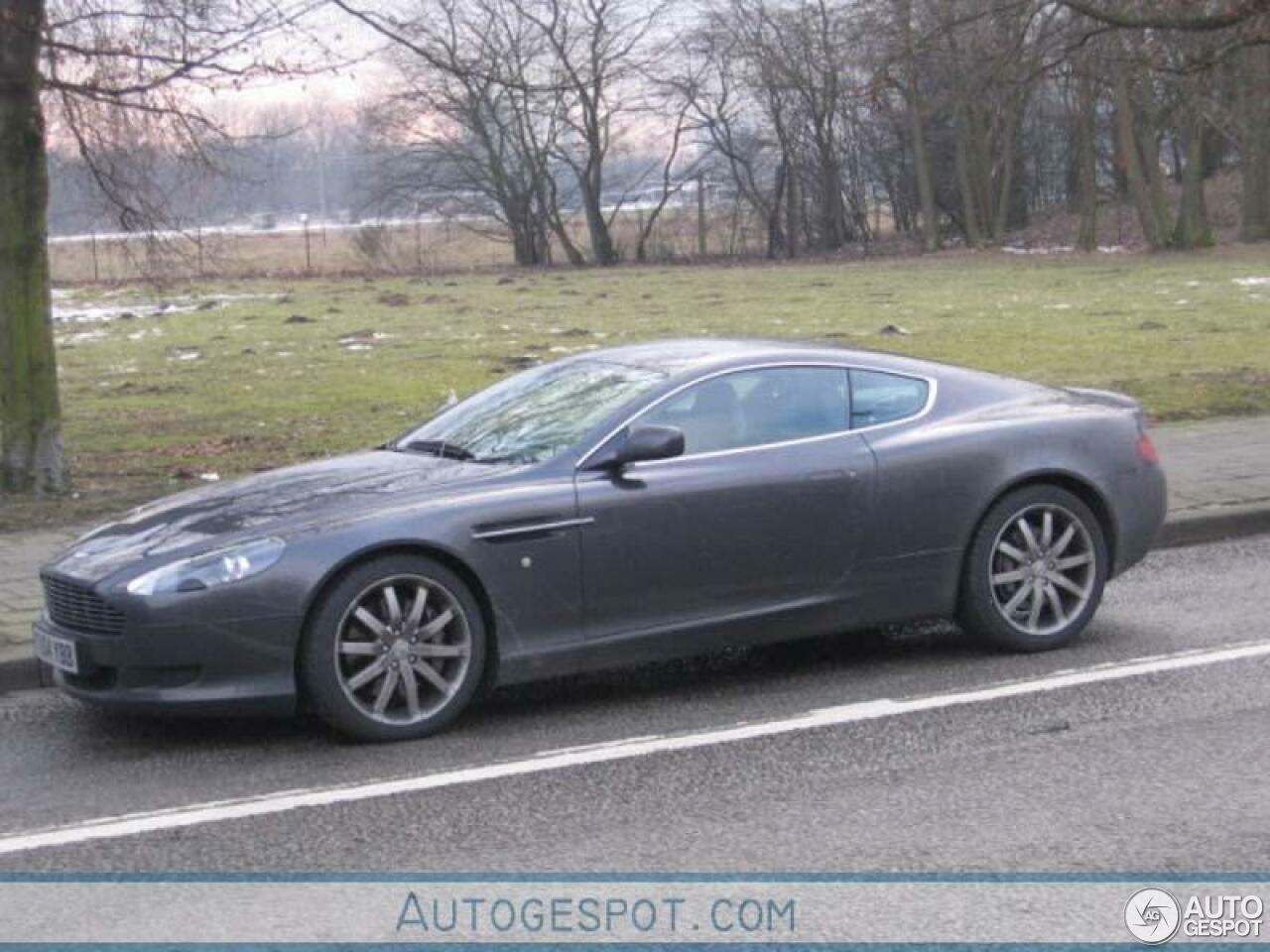 Aston Martin DB9