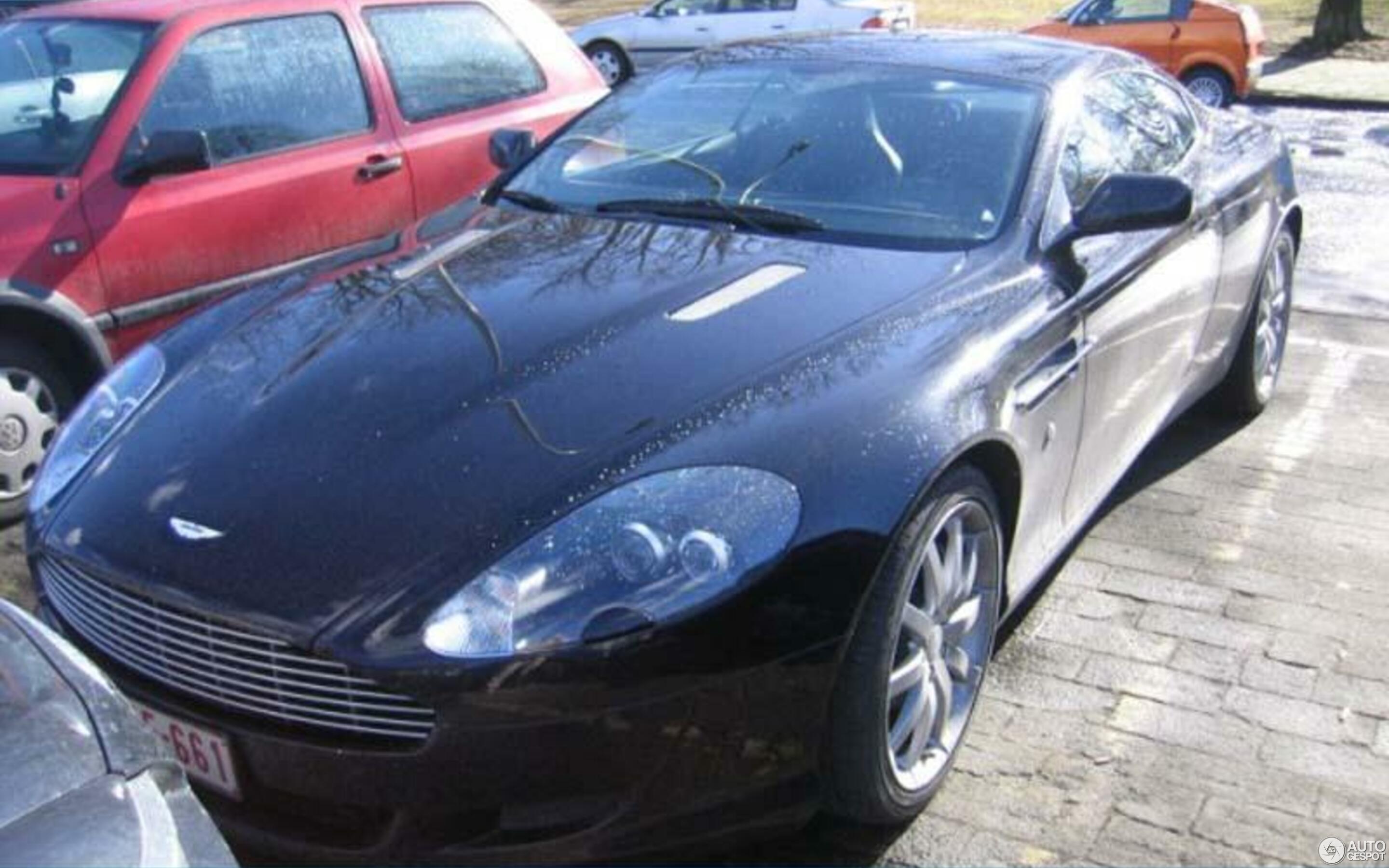 Aston Martin DB9