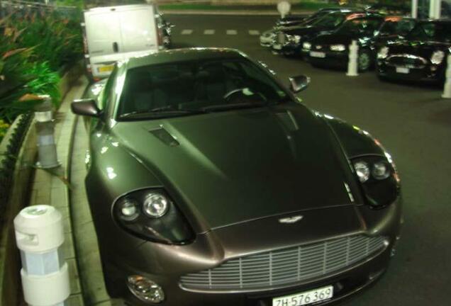 Aston Martin Vanquish