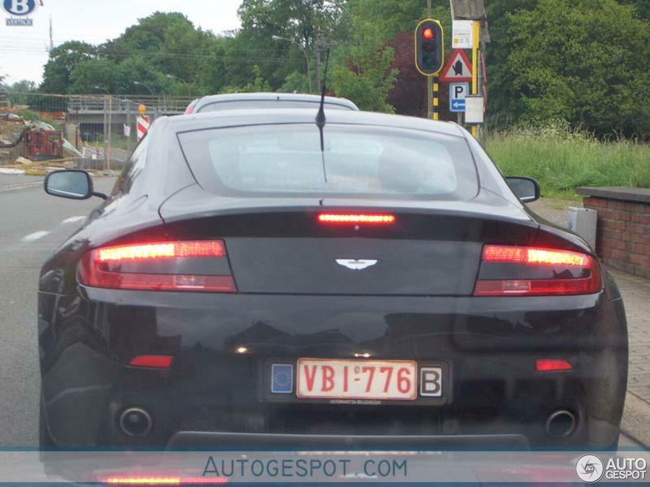 Aston Martin V8 Vantage