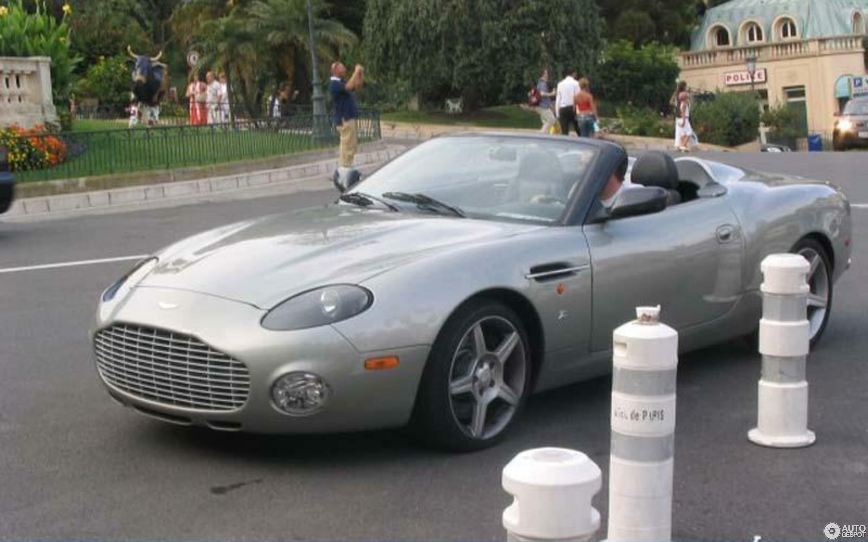 Aston Martin DB AR1