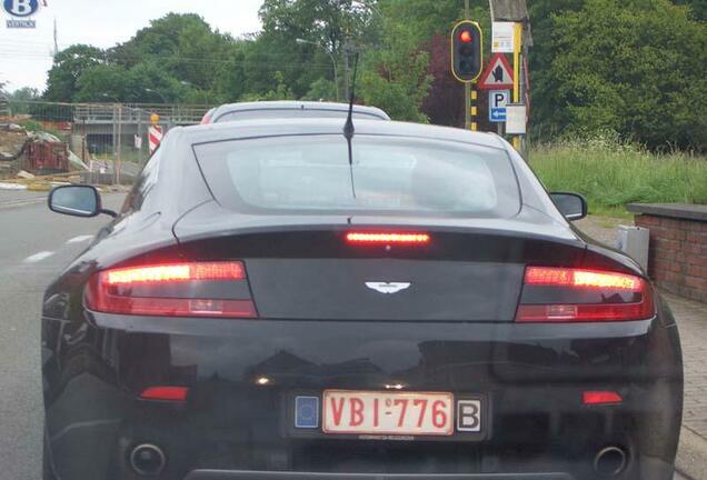 Aston Martin V8 Vantage