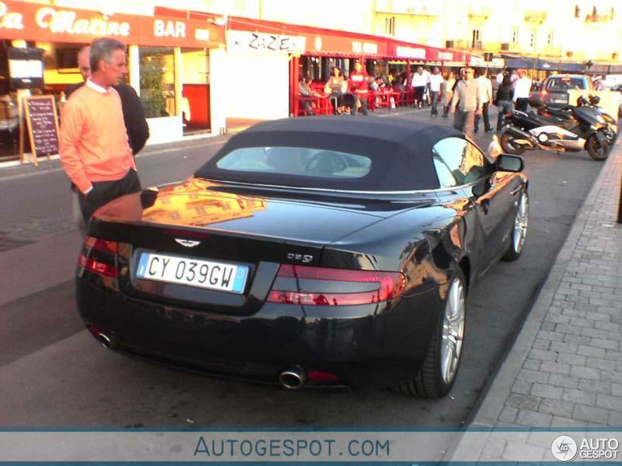 Aston Martin DB9 Volante