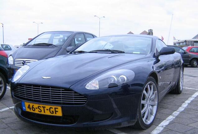 Aston Martin DB9