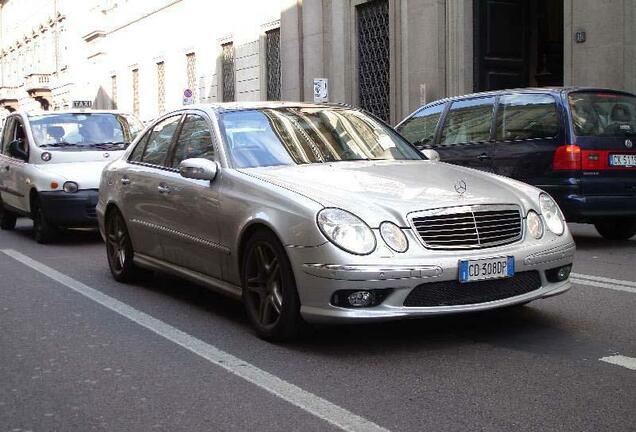 Mercedes-Benz E 55 AMG